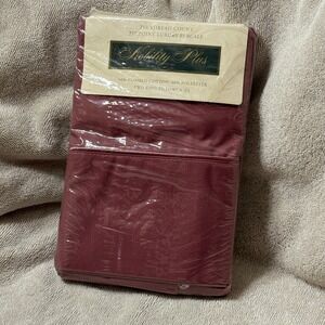 NEW Nobility Plus Berry King Size Pillowcases 250 Thread Count Cotton Blend‎ New